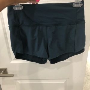 Lululemon high wasted shorts. Size 4. Blue